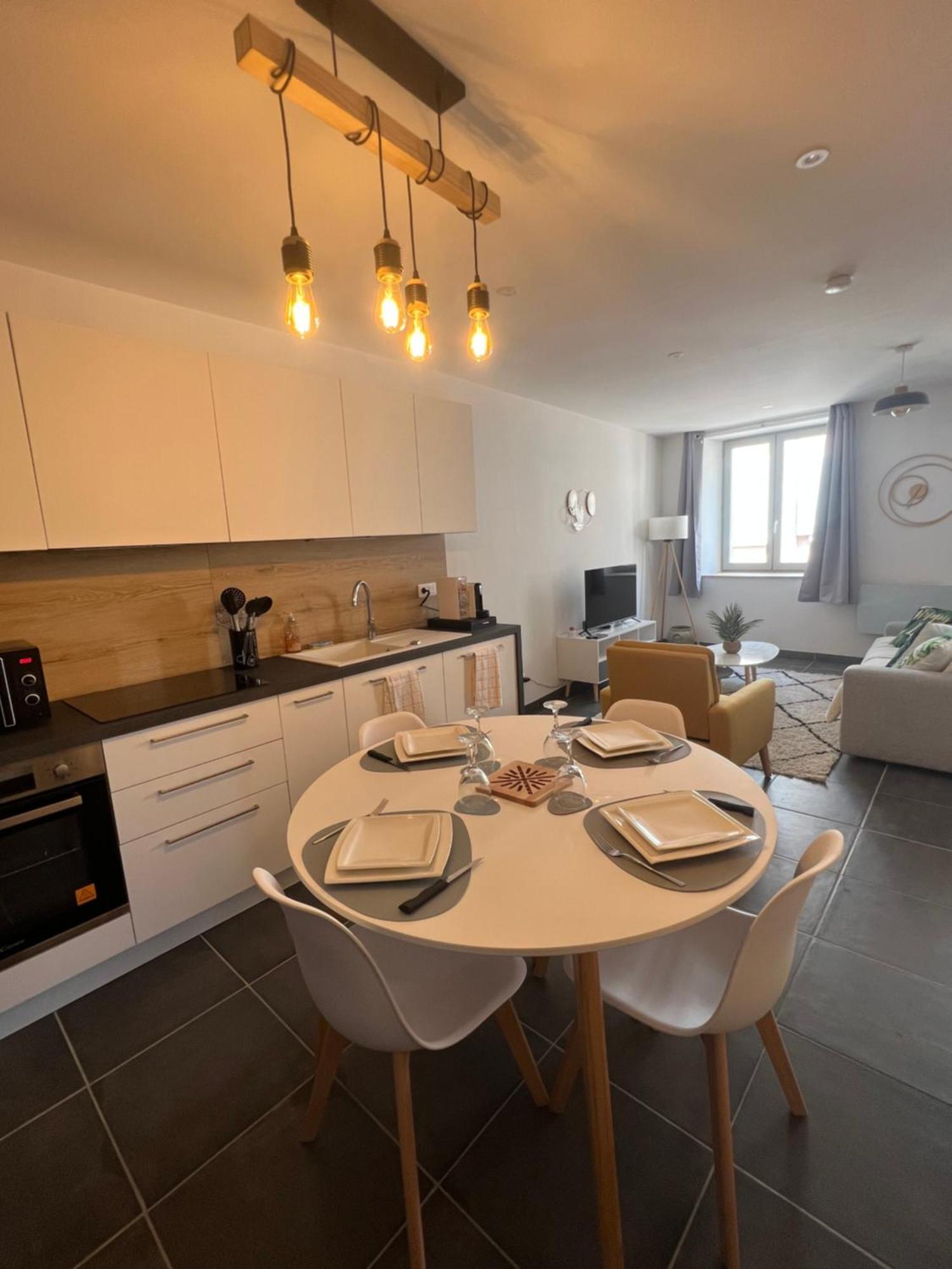 Le Cosy Apartment Crest Bagian luar foto