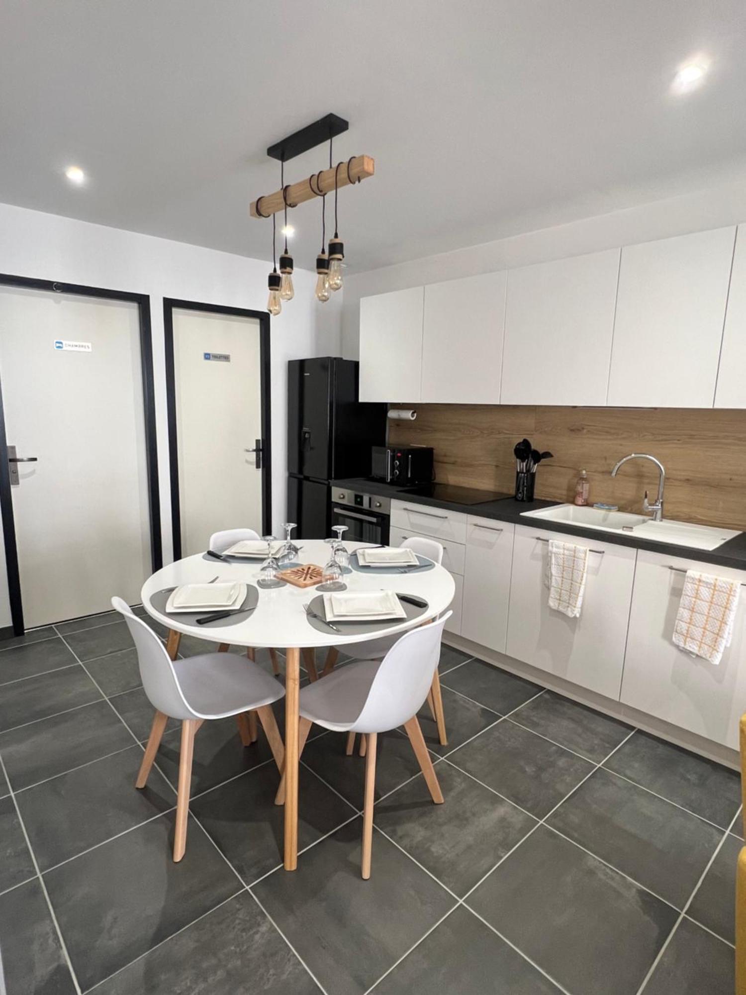 Le Cosy Apartment Crest Bagian luar foto